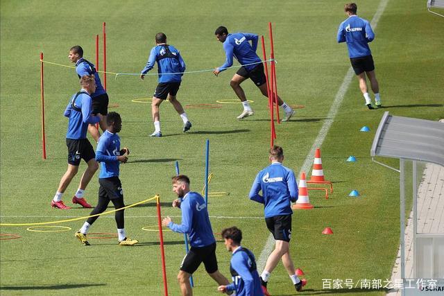 詹姆斯：埃奇库姆的角色依旧稳定，仍将发挥优势